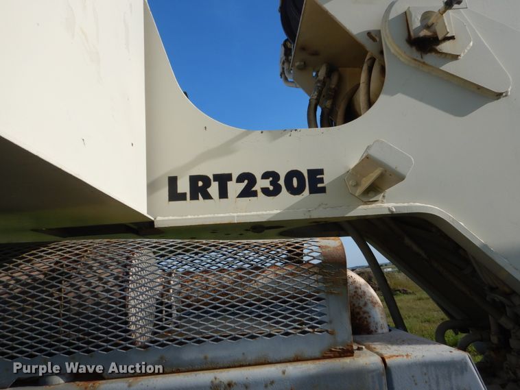 image for item FU9508 Lorain LRT230E crane
