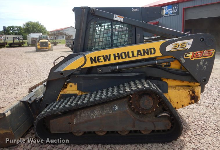 image for item FU9511 2007 New Holland C185 skid steer