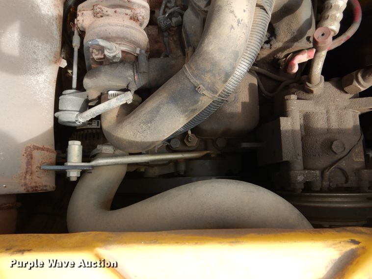 image for item FU9511 2007 New Holland C185 skid steer