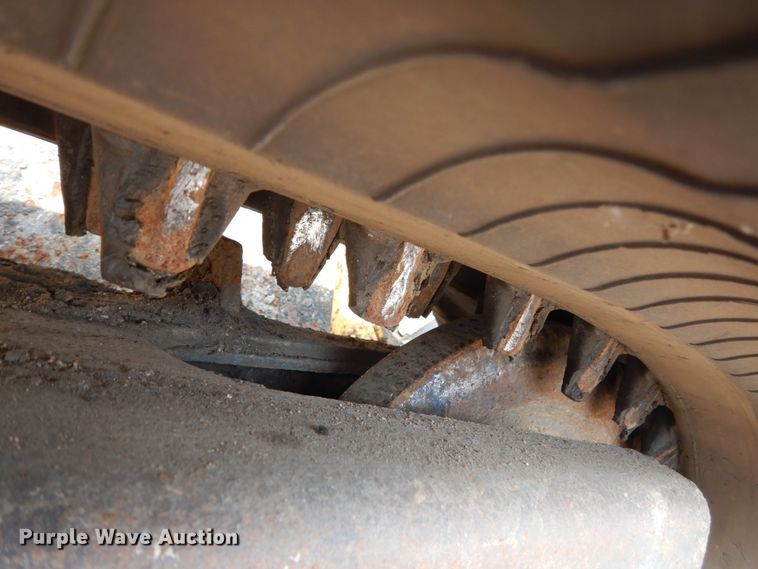 image for item FU9511 2007 New Holland C185 skid steer