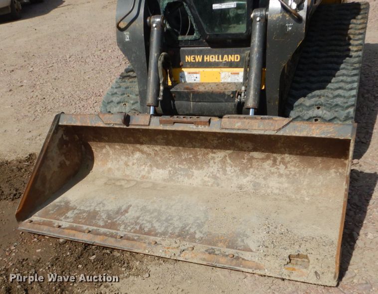 image for item FU9512 2011 New Holland C236 skid steer