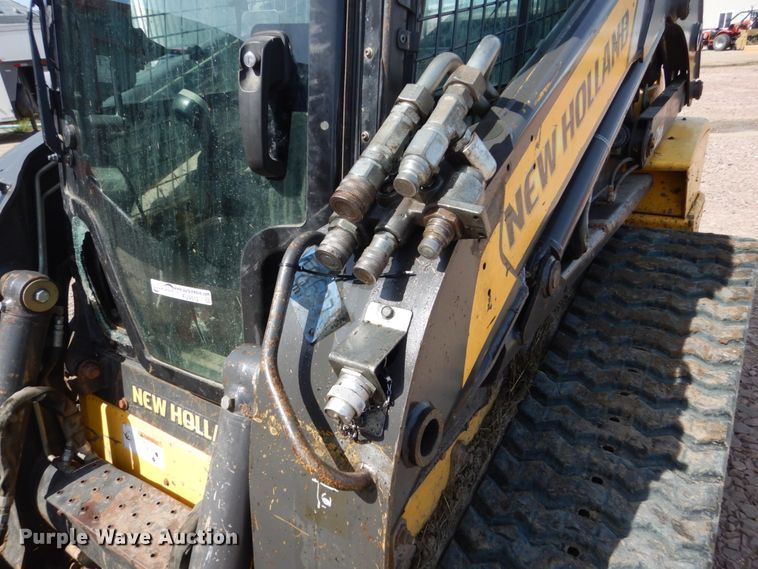 image for item FU9512 2011 New Holland C236 skid steer