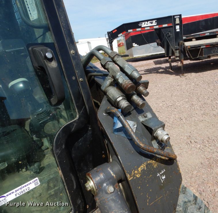 image for item FU9512 2011 New Holland C236 skid steer
