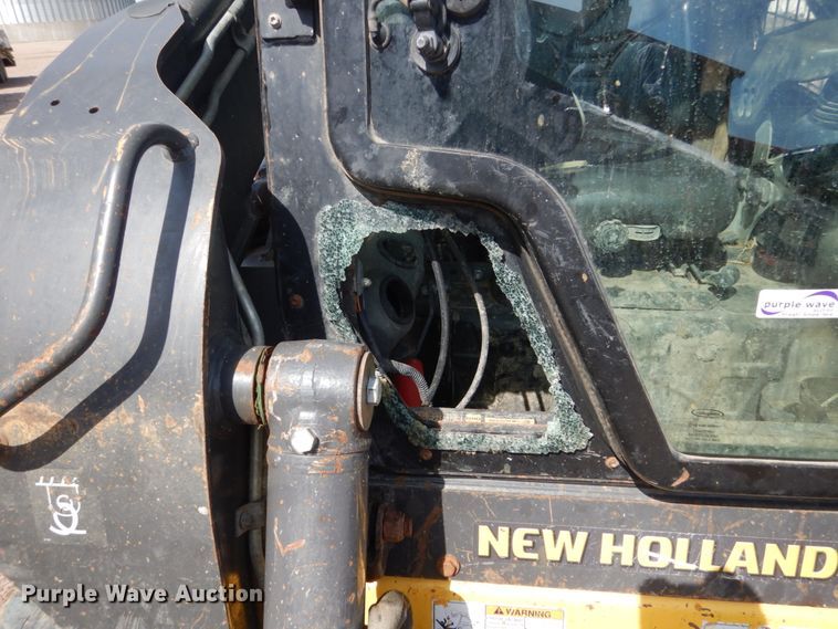 image for item FU9512 2011 New Holland C236 skid steer