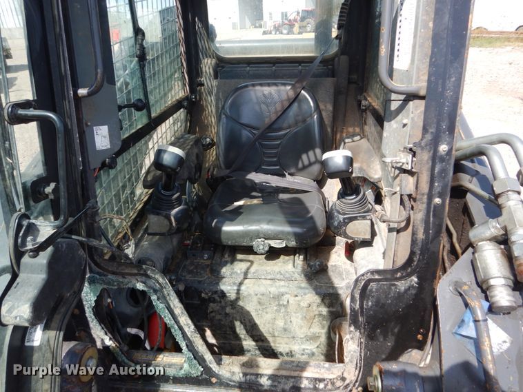 image for item FU9512 2011 New Holland C236 skid steer