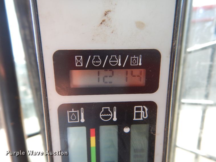 image for item FU9512 2011 New Holland C236 skid steer