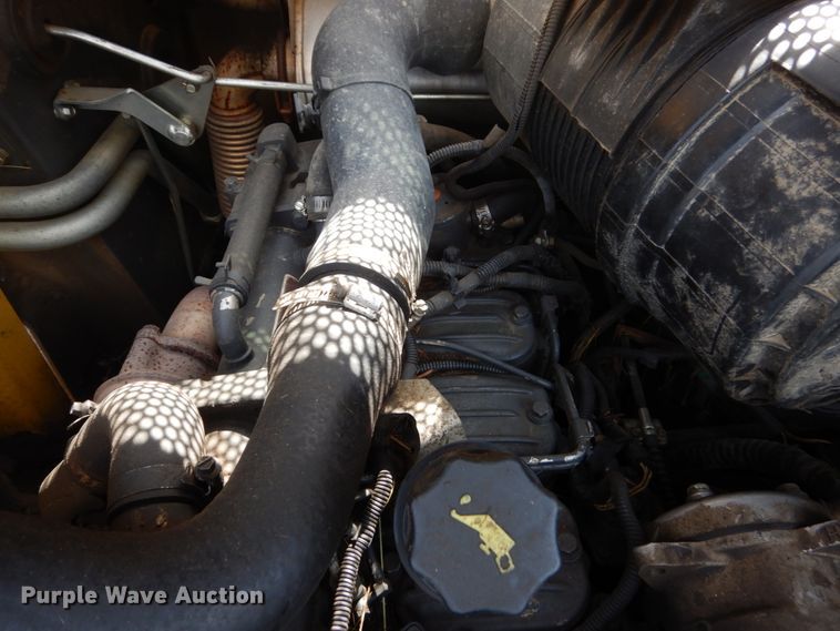 image for item FU9512 2011 New Holland C236 skid steer