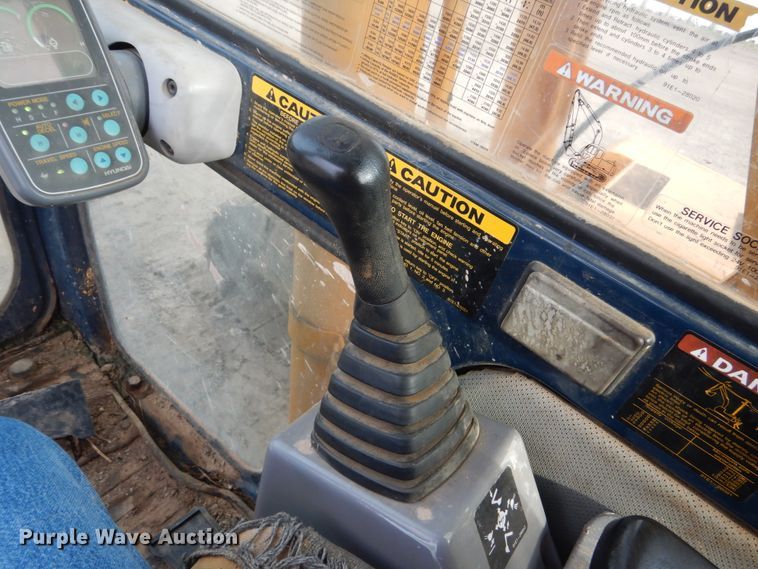 image for item FU9550 1998 Hyundai Robex 210LC-3 long reach excavator