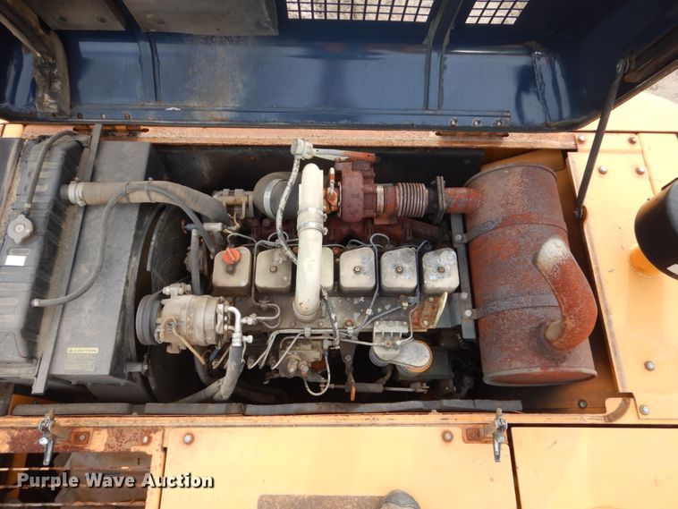 image for item FU9550 1998 Hyundai Robex 210LC-3 long reach excavator