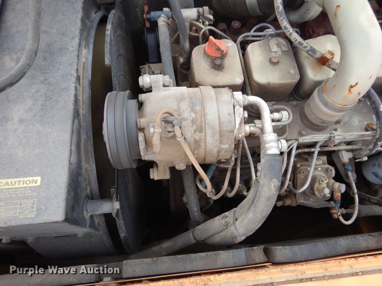 image for item FU9550 1998 Hyundai Robex 210LC-3 long reach excavator