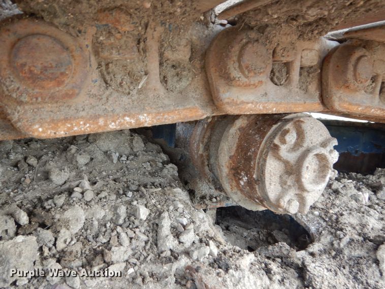 image for item FU9550 1998 Hyundai Robex 210LC-3 long reach excavator