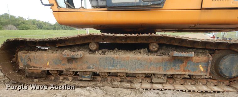 image for item FU9550 1998 Hyundai Robex 210LC-3 long reach excavator