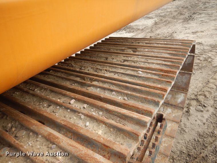 image for item FU9550 1998 Hyundai Robex 210LC-3 long reach excavator