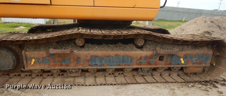 image for item FU9550 1998 Hyundai Robex 210LC-3 long reach excavator