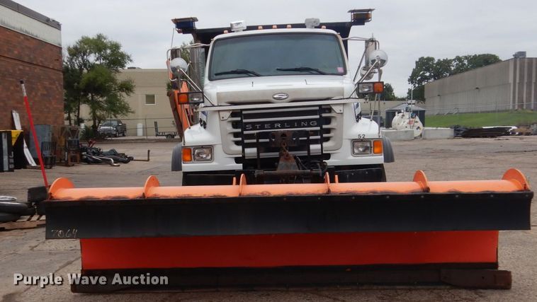 image for item FU9656 2004 Sterling L-Line dump truck