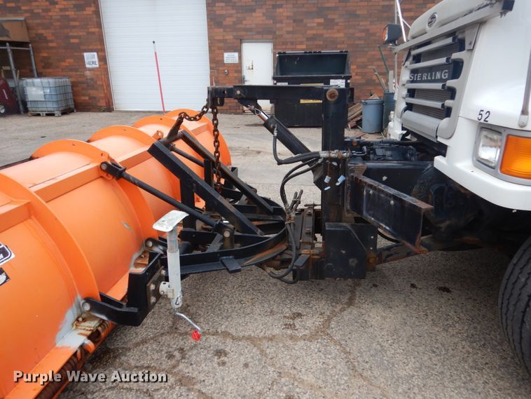 image for item FU9656 2004 Sterling L-Line dump truck