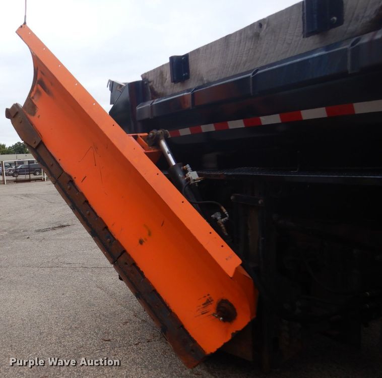 image for item FU9656 2004 Sterling L-Line dump truck