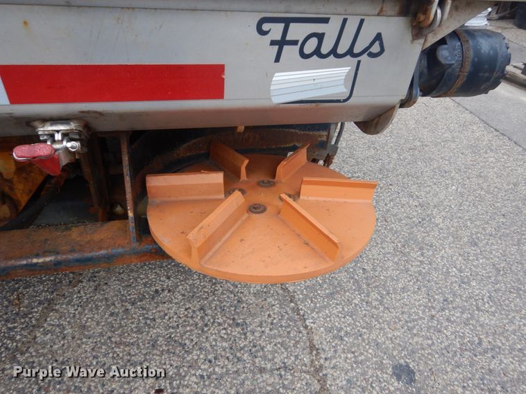 image for item FU9656 2004 Sterling L-Line dump truck