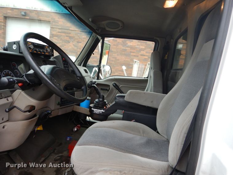 image for item FU9656 2004 Sterling L-Line dump truck