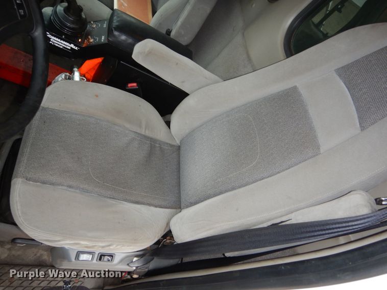 image for item FU9656 2004 Sterling L-Line dump truck