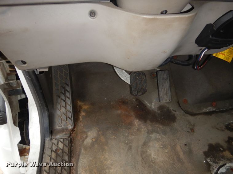 image for item FU9656 2004 Sterling L-Line dump truck