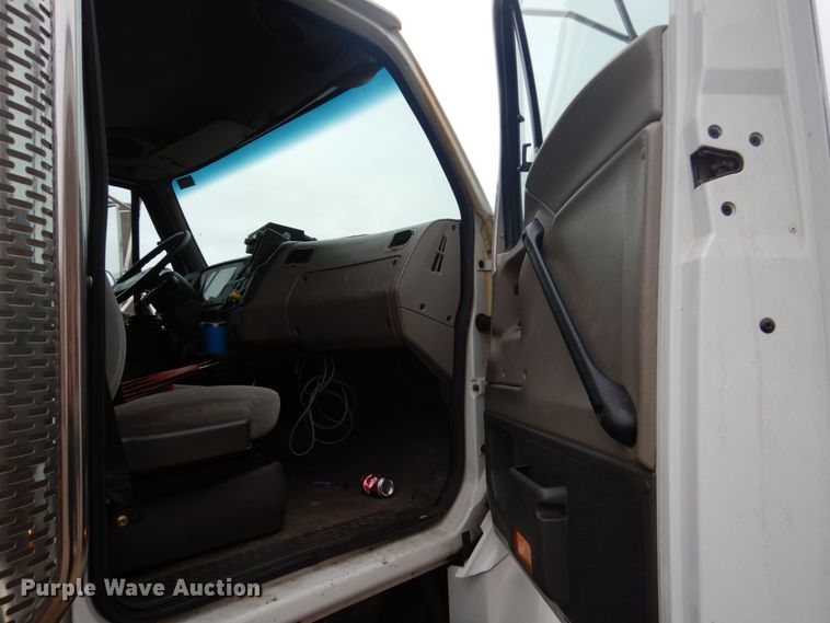 image for item FU9656 2004 Sterling L-Line dump truck