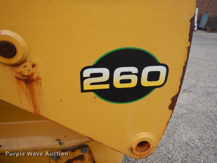 image for item FU9657 2001 John Deere 260 skid steer