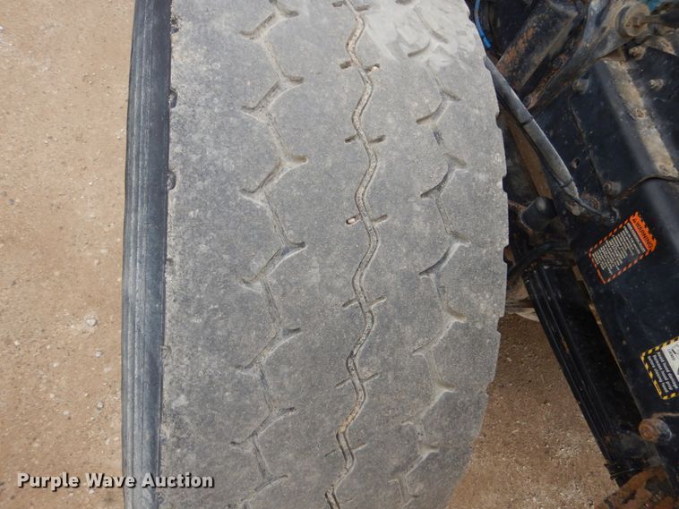 image for item FU9658 1999 Mack RD688S dump truck