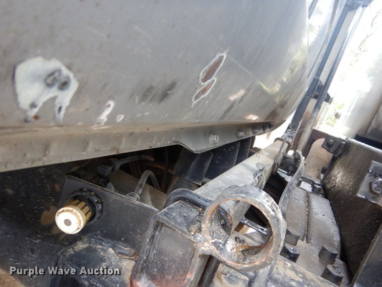 image for item FU9659 2000 Mack RD688S dump truck