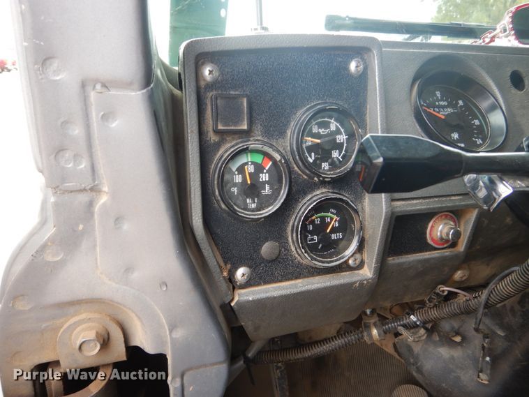 image for item FU9659 2000 Mack RD688S dump truck