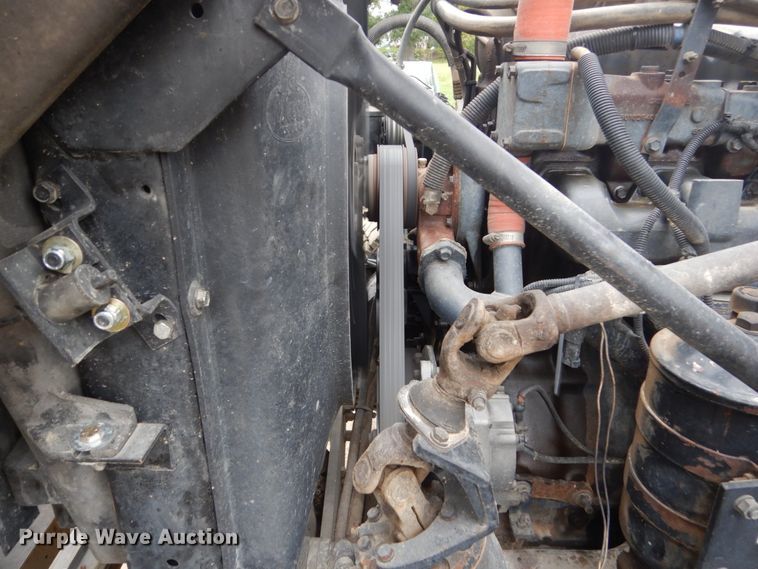 image for item FU9659 2000 Mack RD688S dump truck