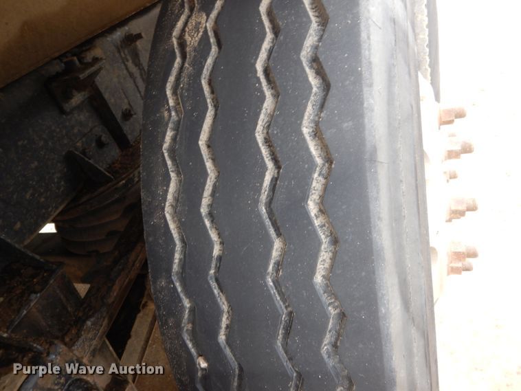 image for item FU9659 2000 Mack RD688S dump truck