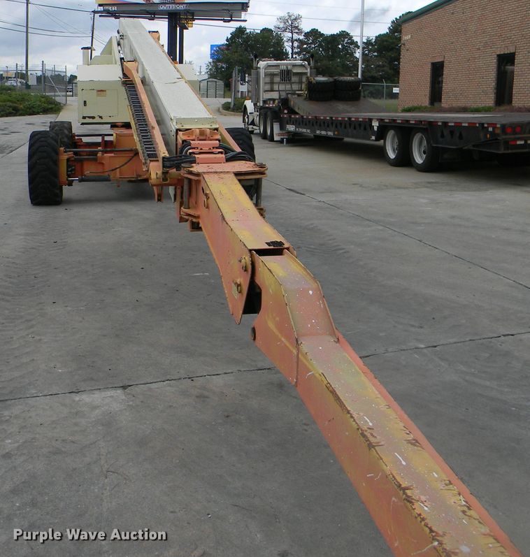 image for item G1936 1999 JLG 120HX boom lift
