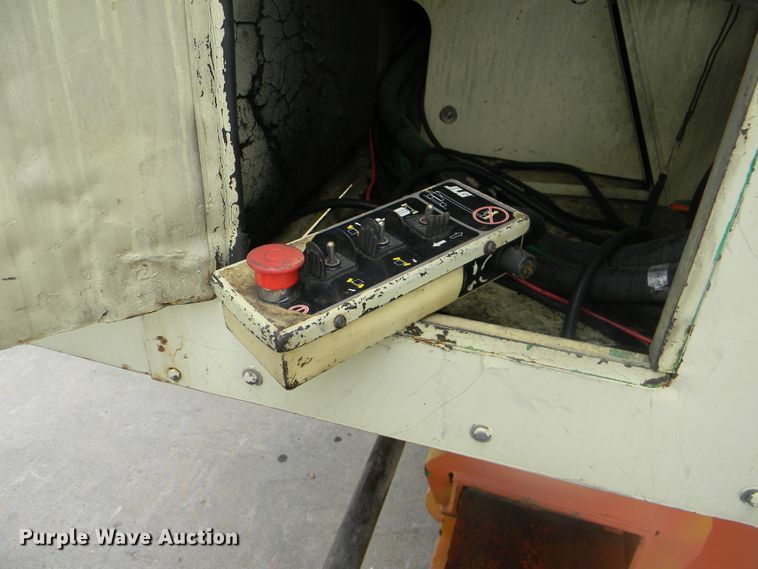 image for item G1936 1999 JLG 120HX boom lift