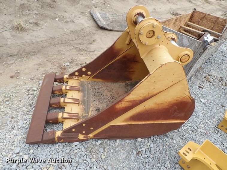 image for item GA9751 Caterpillar 312E excavator bucket