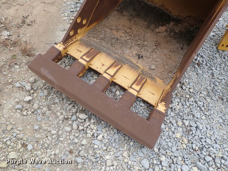 image for item GA9751 Caterpillar 312E excavator bucket