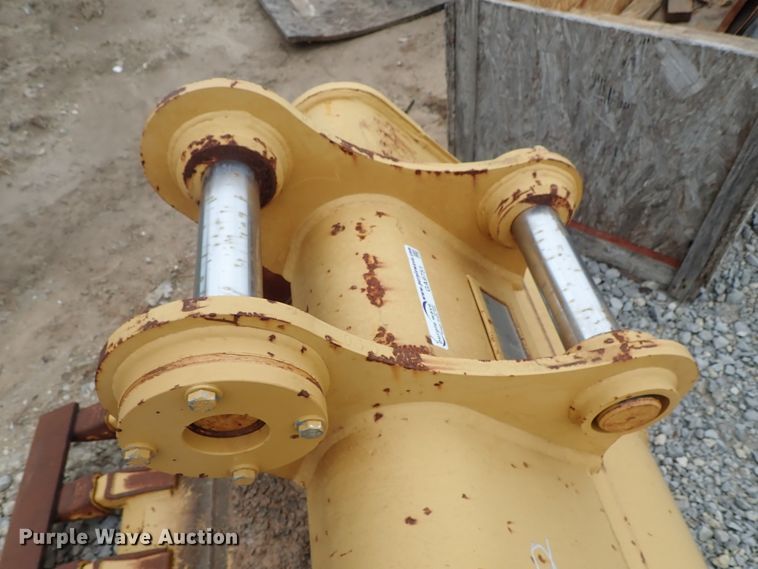 image for item GA9751 Caterpillar 312E excavator bucket