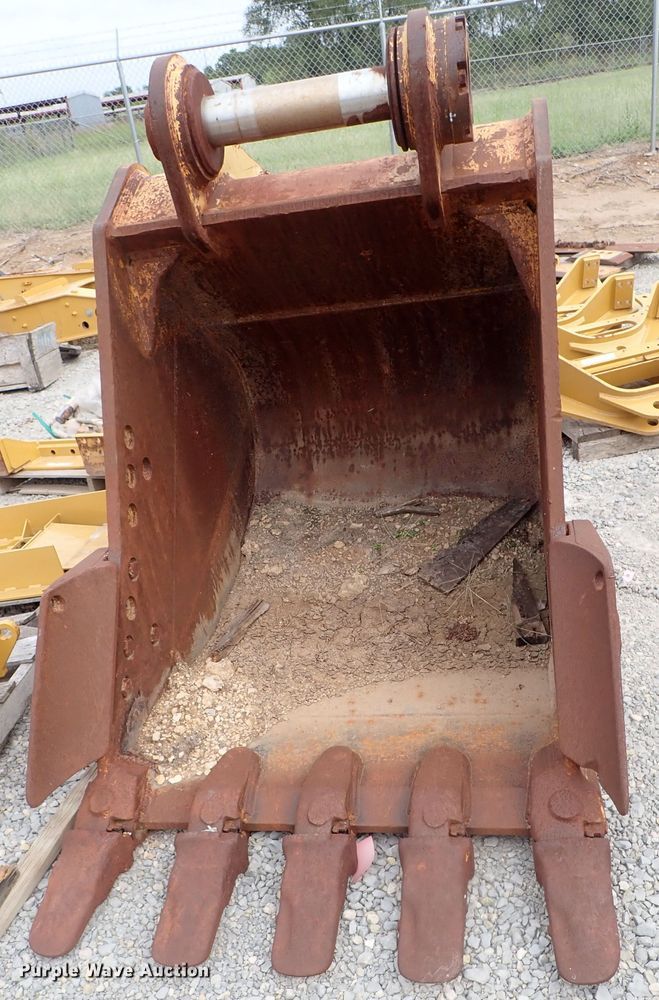 image for item GA9768 Caterpillar 345C excavator bucket