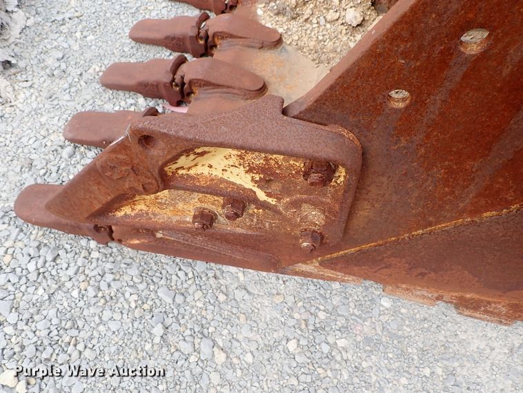 image for item GA9768 Caterpillar 345C excavator bucket