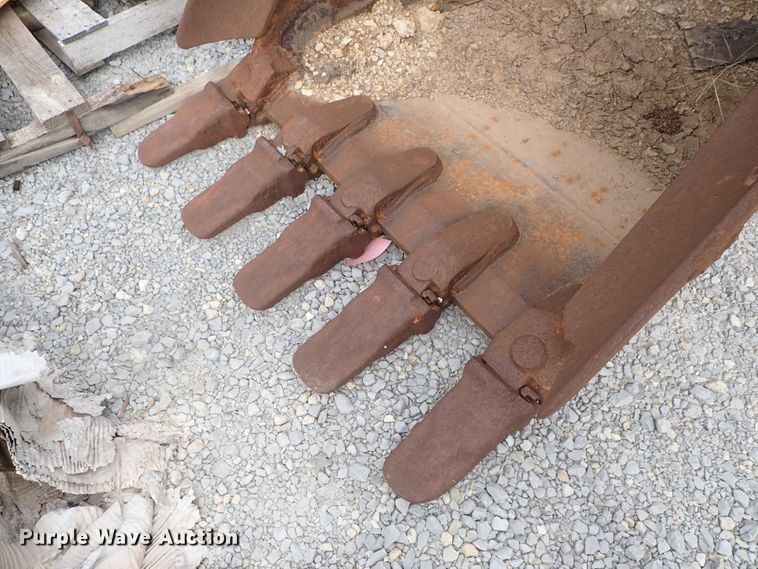 image for item GA9768 Caterpillar 345C excavator bucket