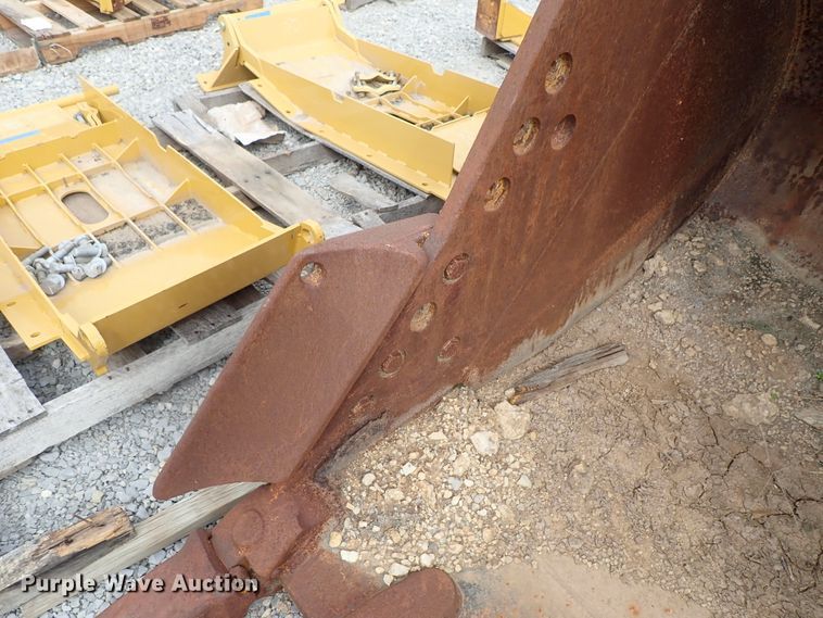 image for item GA9768 Caterpillar 345C excavator bucket