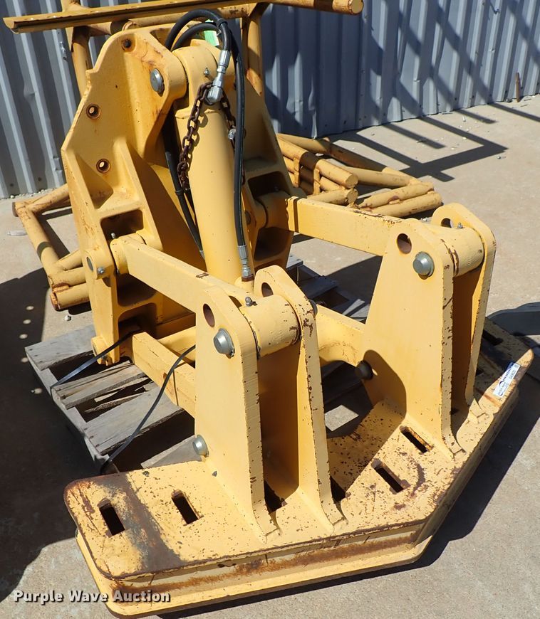 image for item GA9820 John Deere motor grader lift group