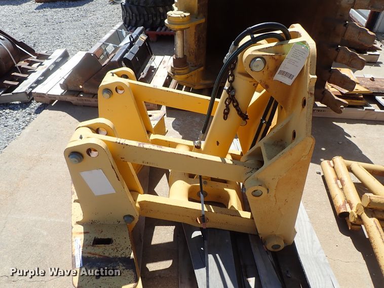 image for item GA9820 John Deere motor grader lift group