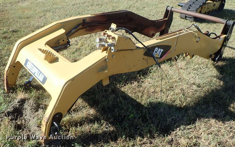 image for item GA9829 Caterpillar 299C skid steer loader arms