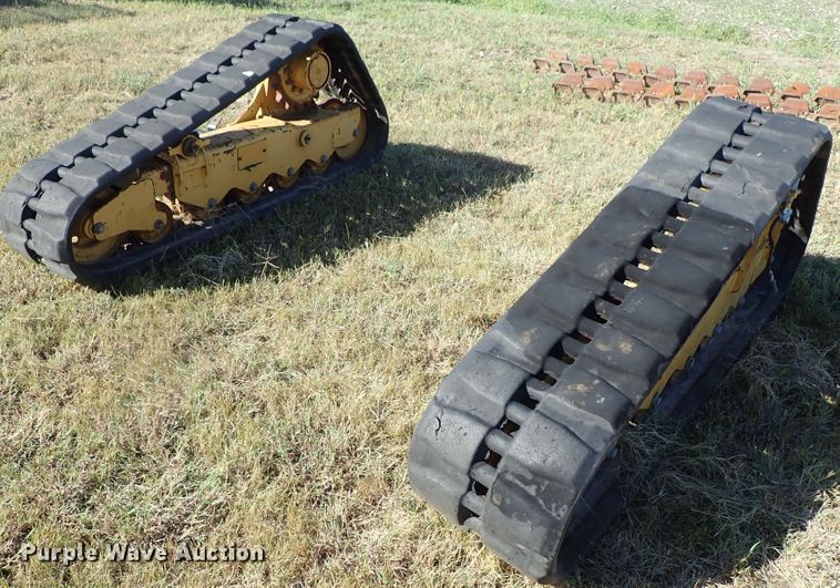 image for item GA9830 Caterpillar 299C skid steer tracks