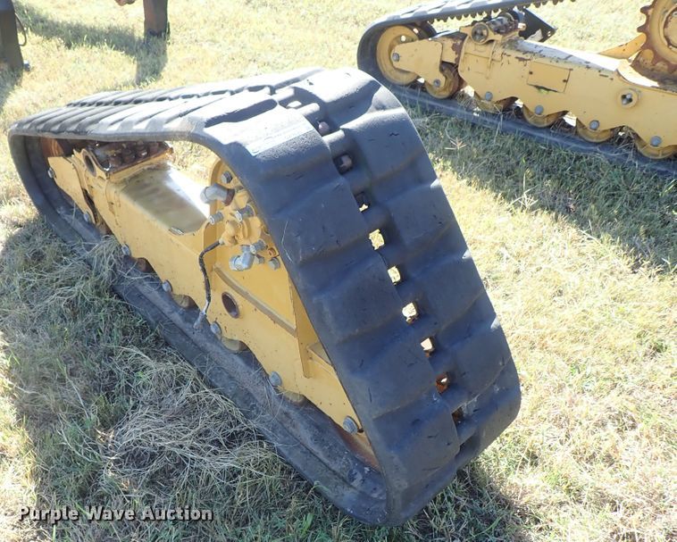 image for item GA9830 Caterpillar 299C skid steer tracks