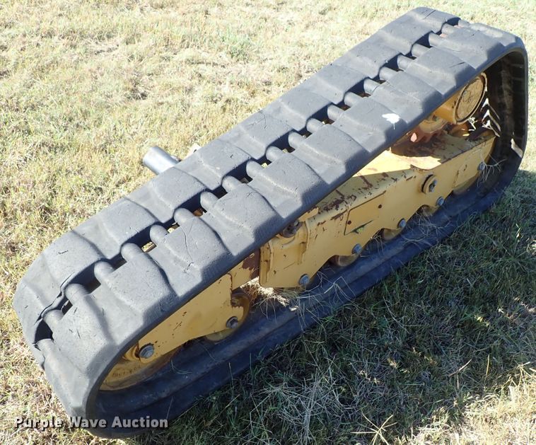 image for item GA9830 Caterpillar 299C skid steer tracks