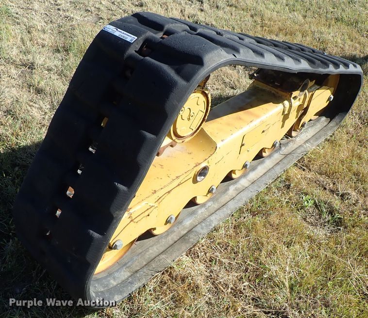 image for item GA9830 Caterpillar 299C skid steer tracks