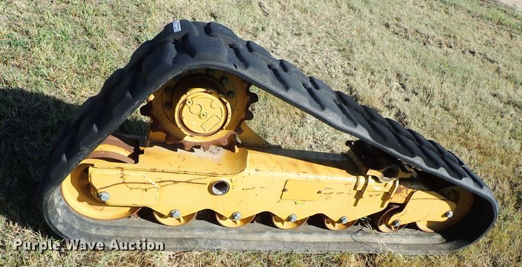 image for item GA9830 Caterpillar 299C skid steer tracks