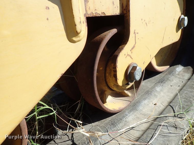 image for item GA9830 Caterpillar 299C skid steer tracks